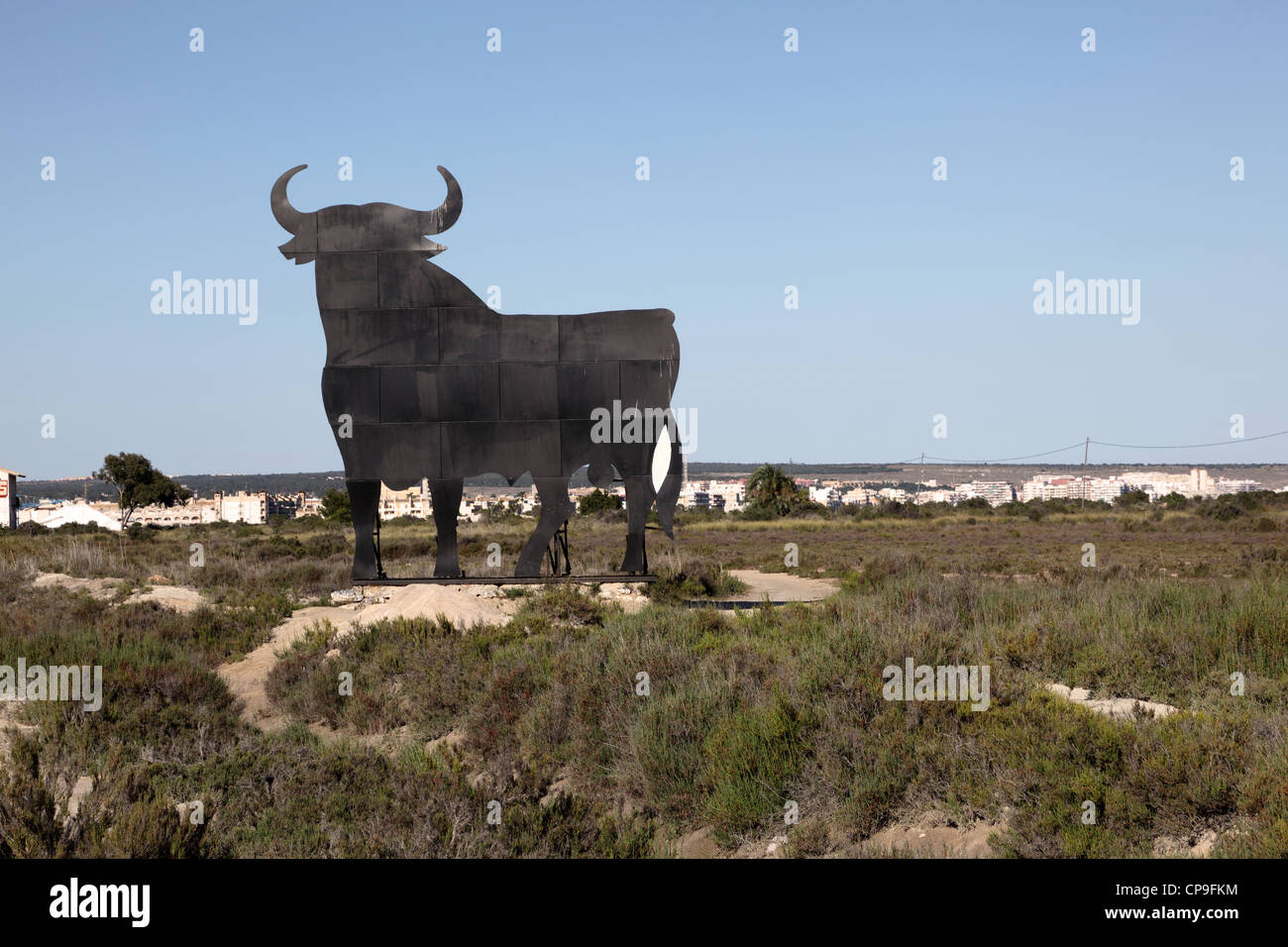 Schwarzer Stier-Statue in Katalonien, Spanien Stockfoto