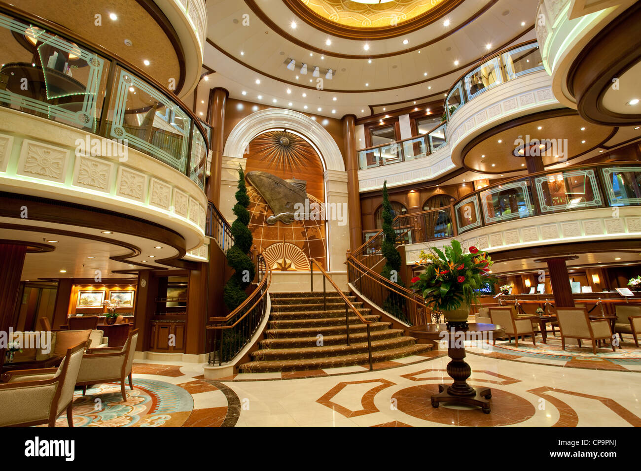 Cruise Liner Interior Stockfotos Cruise Liner Interior