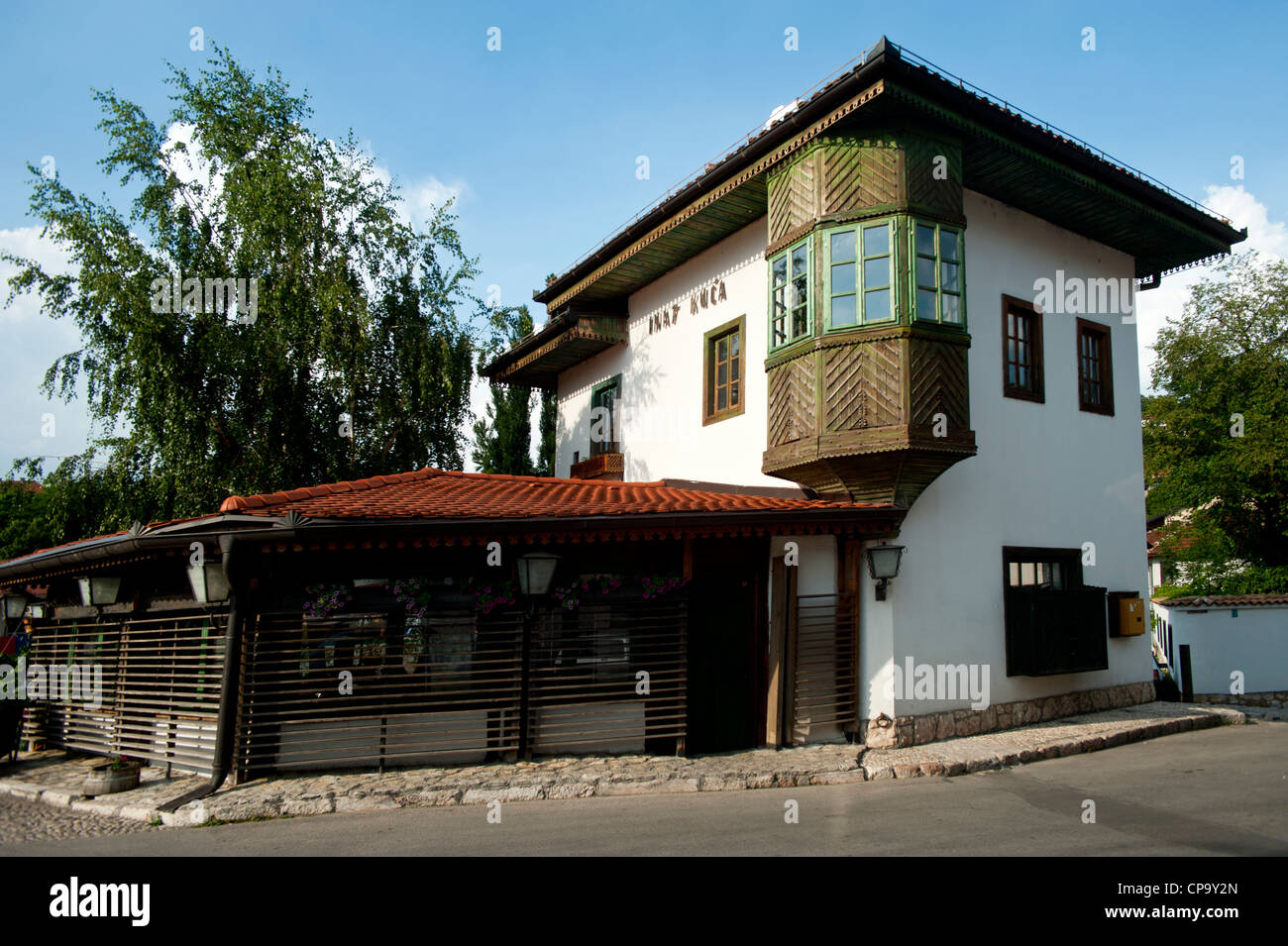 Trotz Haus im osmanischen Wohn-Stil gebaut. Sarajevo.Bosnia - Herzegowina. Balkan. Europa. Stockfoto