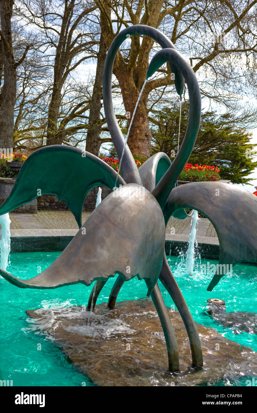 Blumeninsel Mainau, Brunnen-Arena, Schlosspark, See Stockfoto