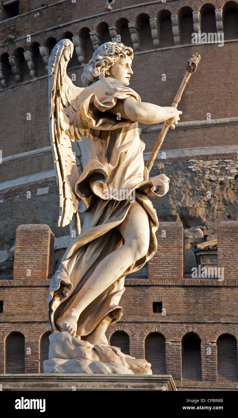 Rom - Engel mit dem Schwamm, Ponte Sant'Angelo - Engel-Brücke Stockfoto