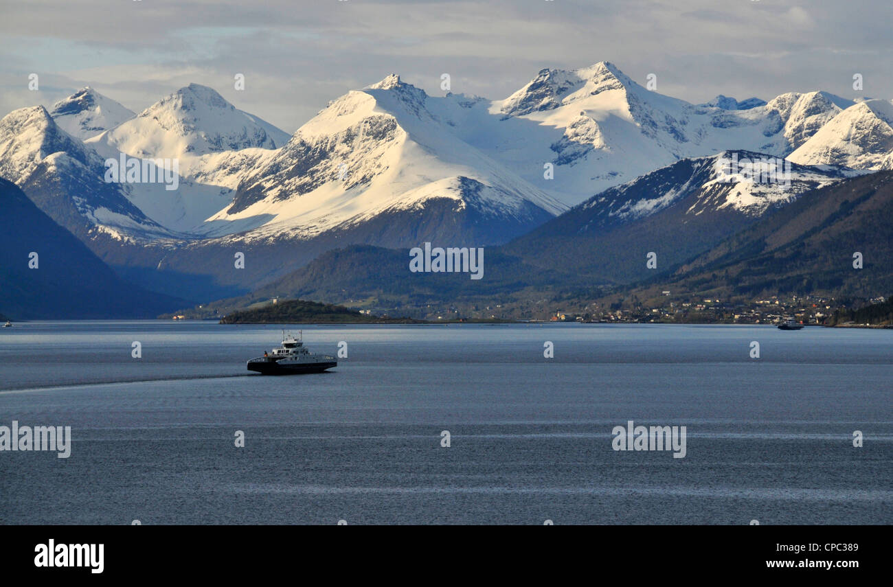Am frühen Morgen, Romsdalsfjord, Norwegen Stockfoto