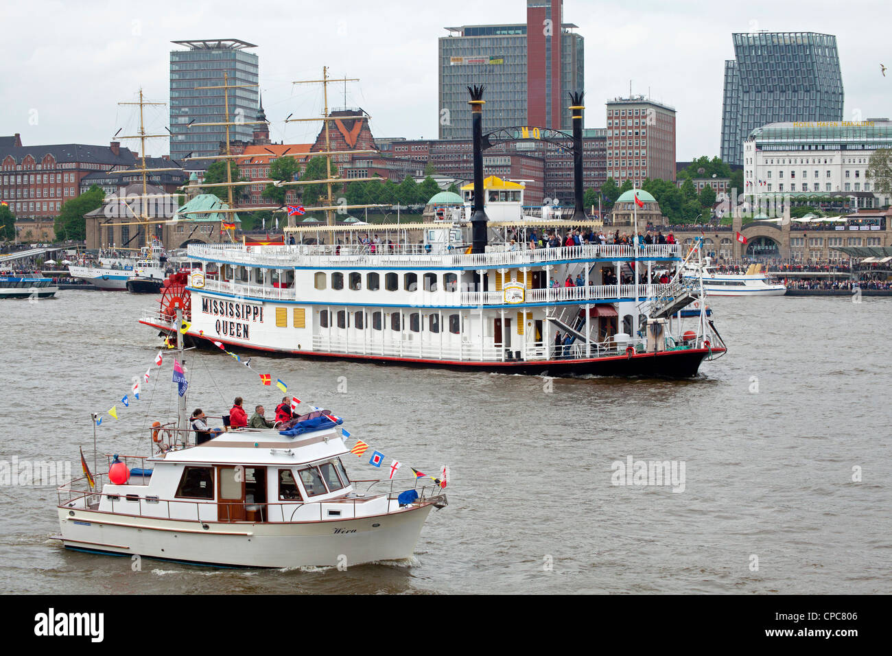 Raddampfer Mississippi Queen, Eingabe Port Parade, Hafengeburtstag