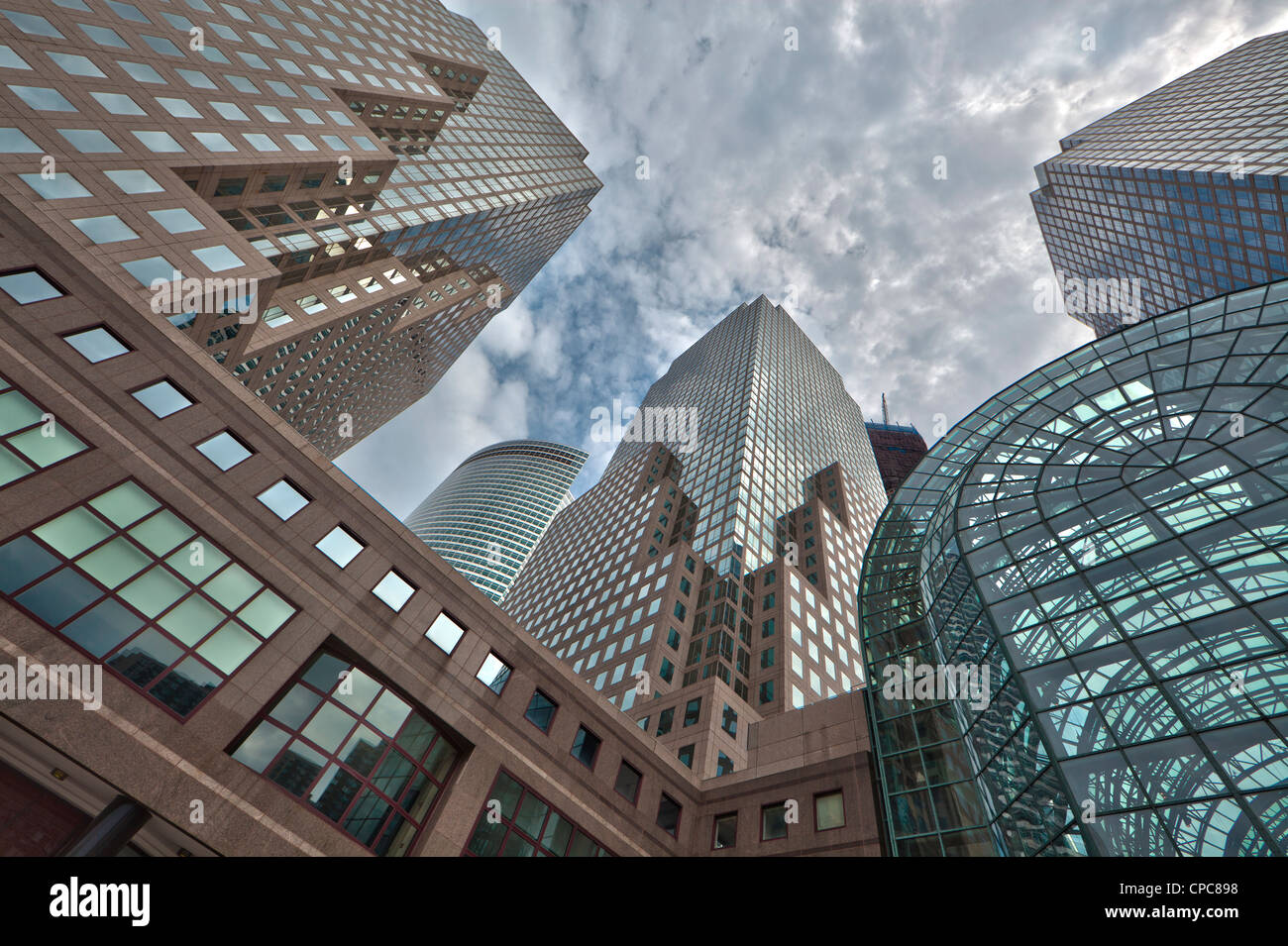 Von links nach rechts, AT&T Gebäude, Goldman Sachs, American Express Tower, zwei World Financial Center in Manhattan, New York City Stockfoto