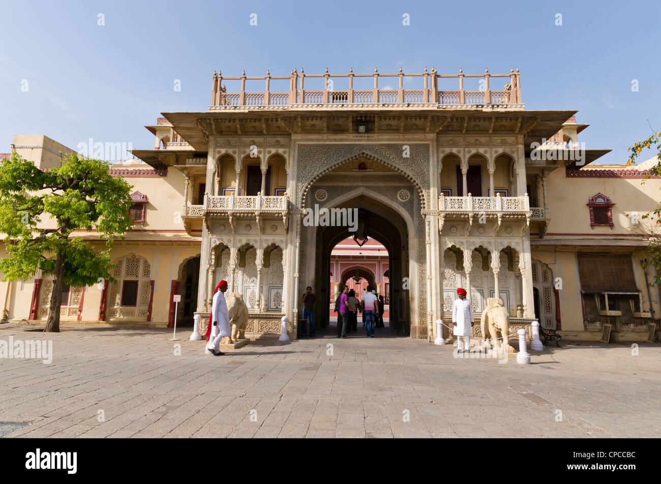 Eingangstor zum Chandra Mahal oder Chandra Niwas. Das am meisten beeindruckenden Gebäude in der Stadt-Palast-Komplex. Stockfoto