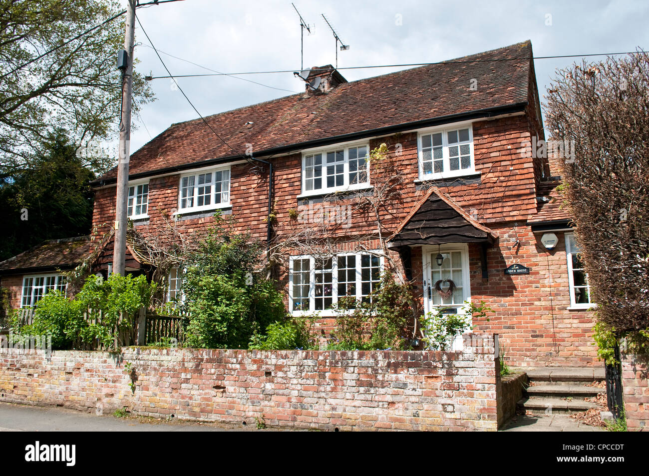 Aus rotem Backstein Haus, Hedgerley, Buckinghamshire, England, UK Stockfoto