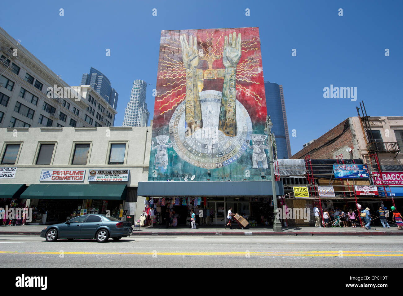 Mexikanische Wandbild auf eine Ladenzeile am Broadway in der Innenstadt von Los Angeles Stockfoto