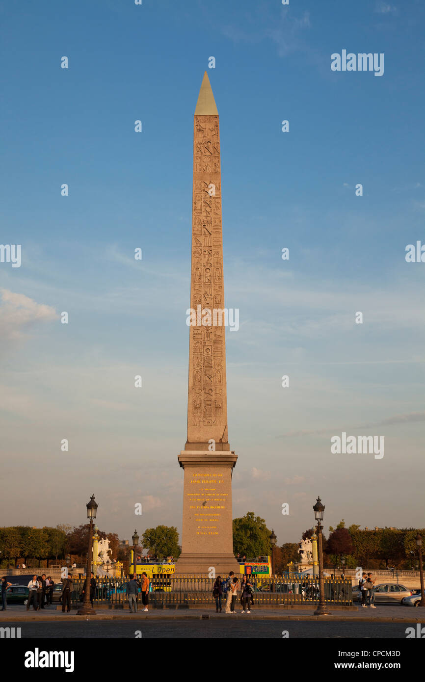 Obelisk auf dem Place De La Concorde. Paris, Frankreich. Stockfoto