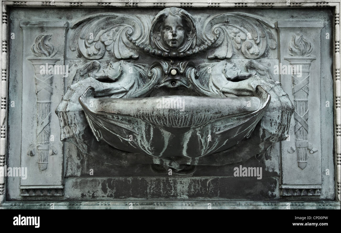 Eine reich verzierte Steinbrunnen, London, UK. Stockfoto