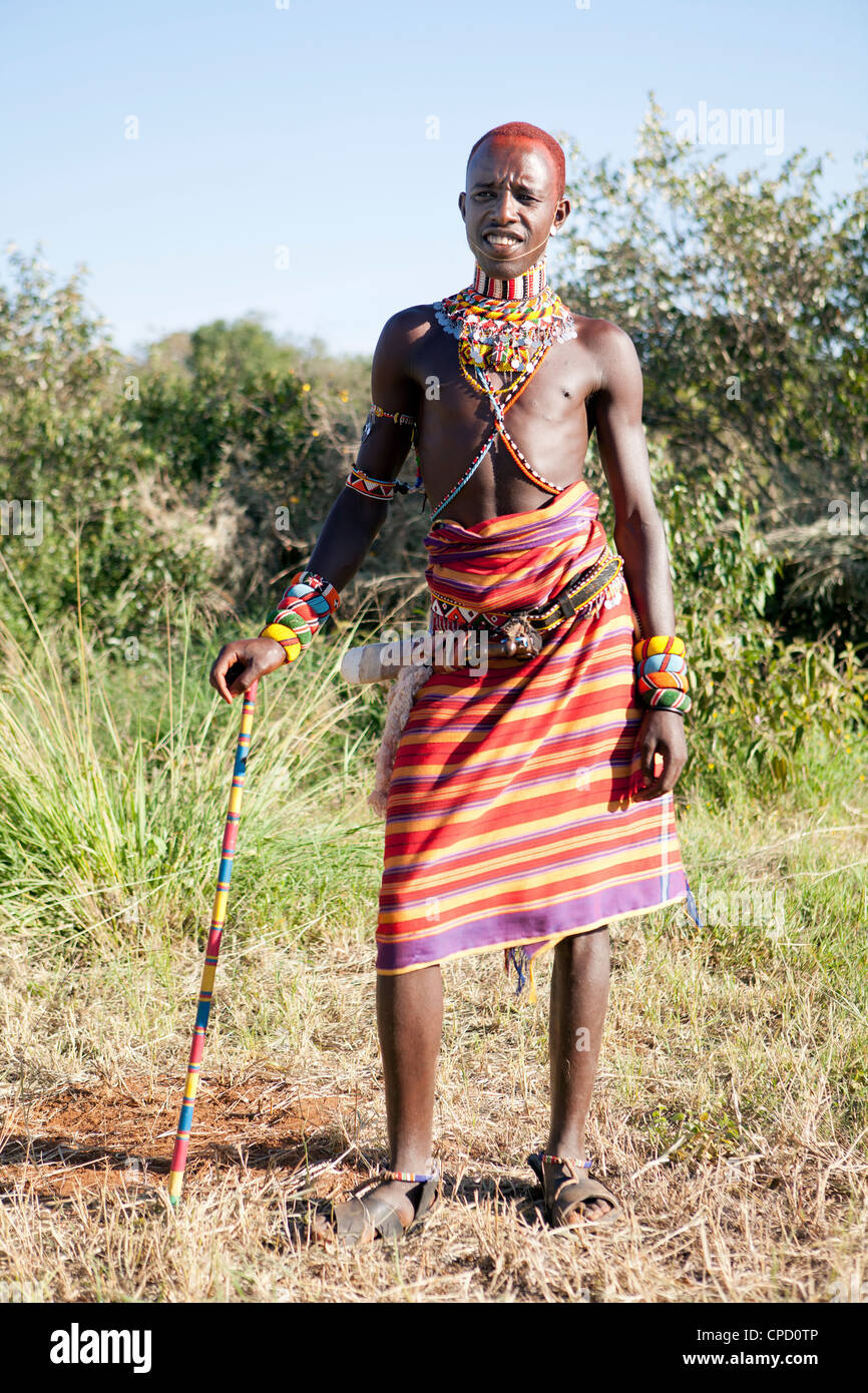 Samburu Masai Krieger Mann posiert in Samburu Stockfoto