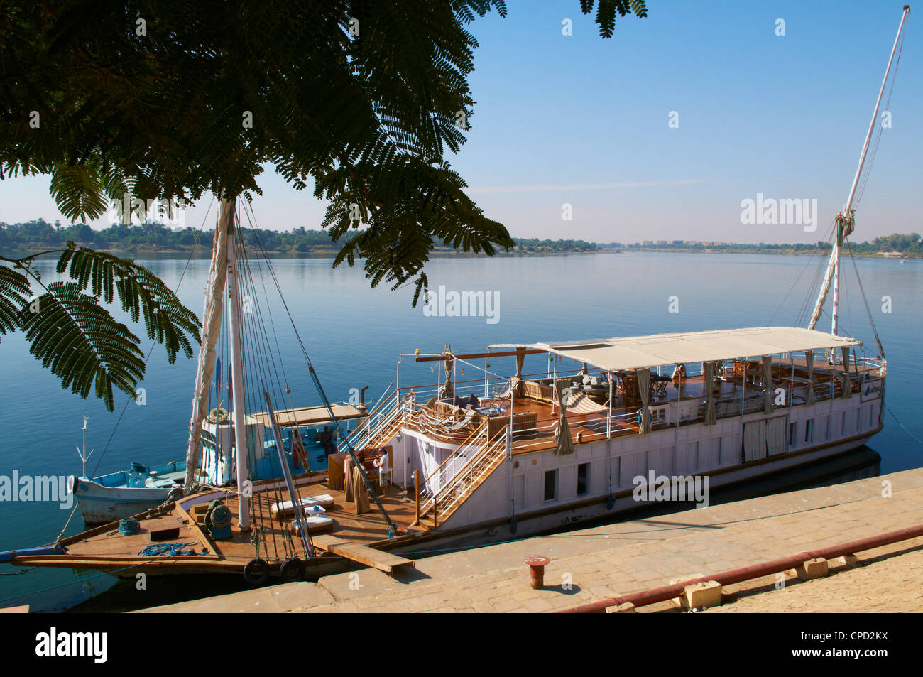 Kreuzfahrt auf dem Nil zwischen Luxor und Assuan mit Dahabieh Art des Bootes, Lazuli, Ägypten, Nordafrika, Afrika Stockfoto
