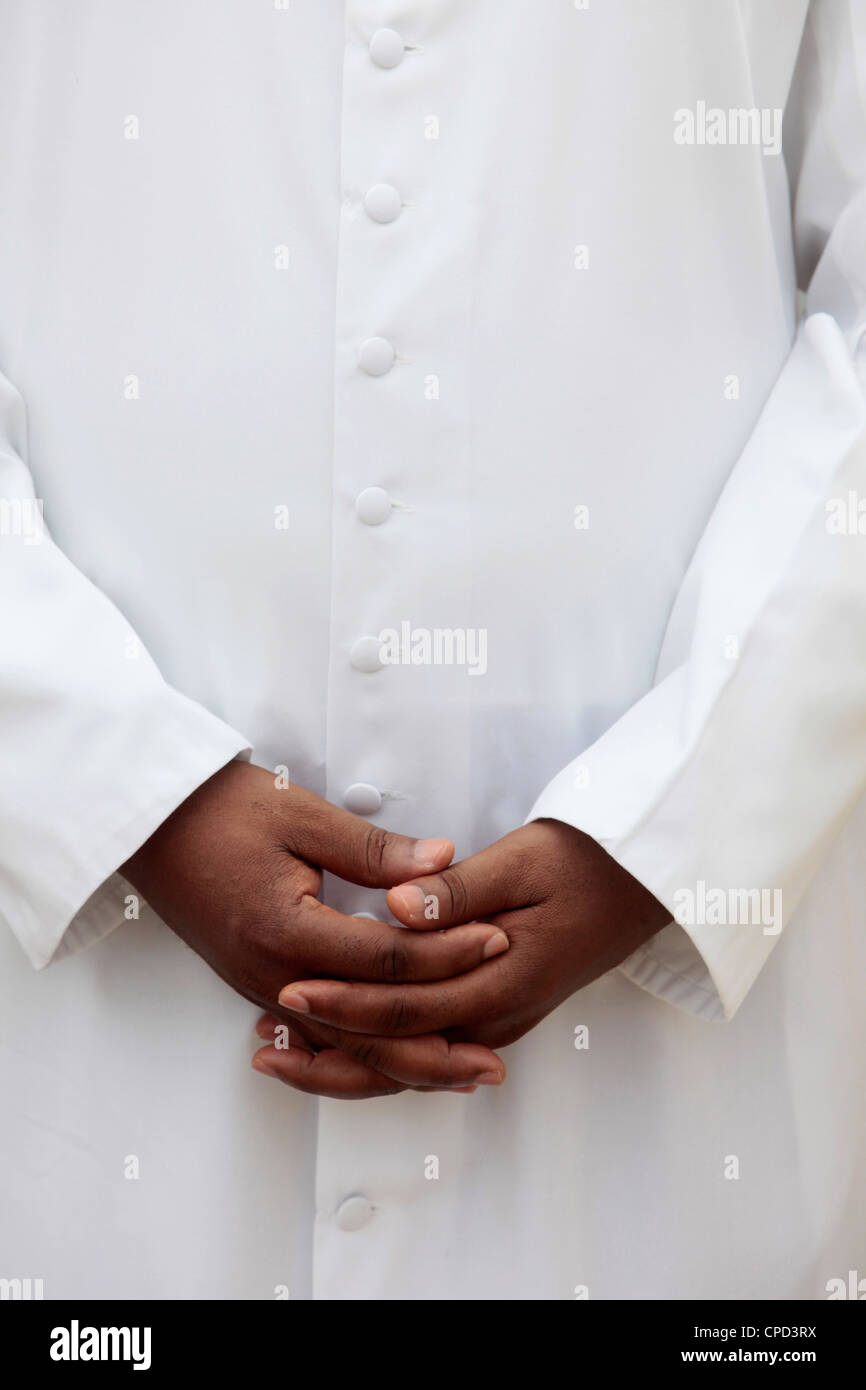 Afrikanischer Priester, Cotonou, Benin, Westafrika, Afrika Stockfoto