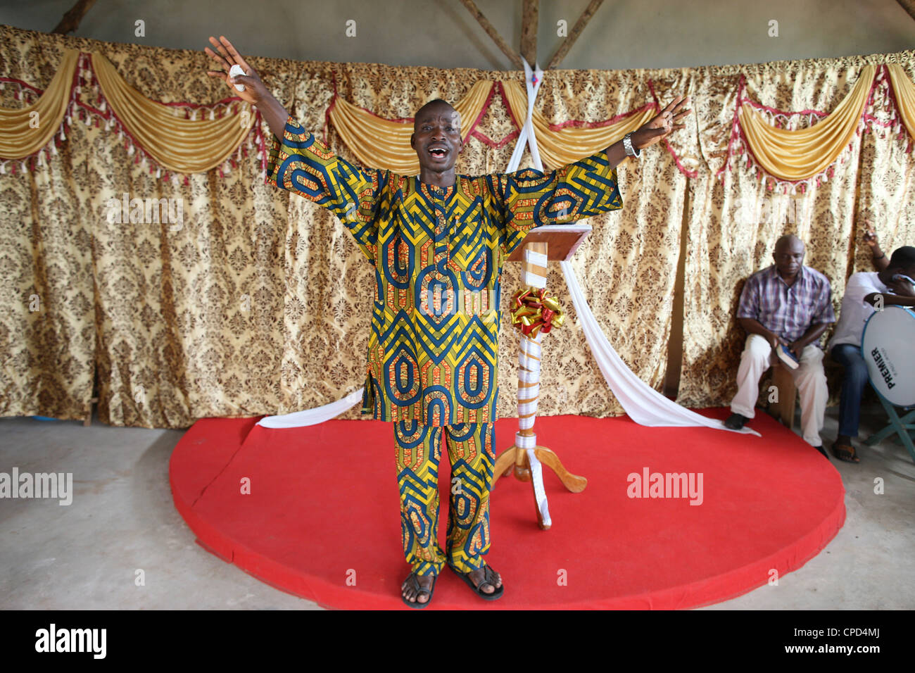 Evangelische Prediger in Kirche, Lome, Togo, West Afrika, Afrika ...