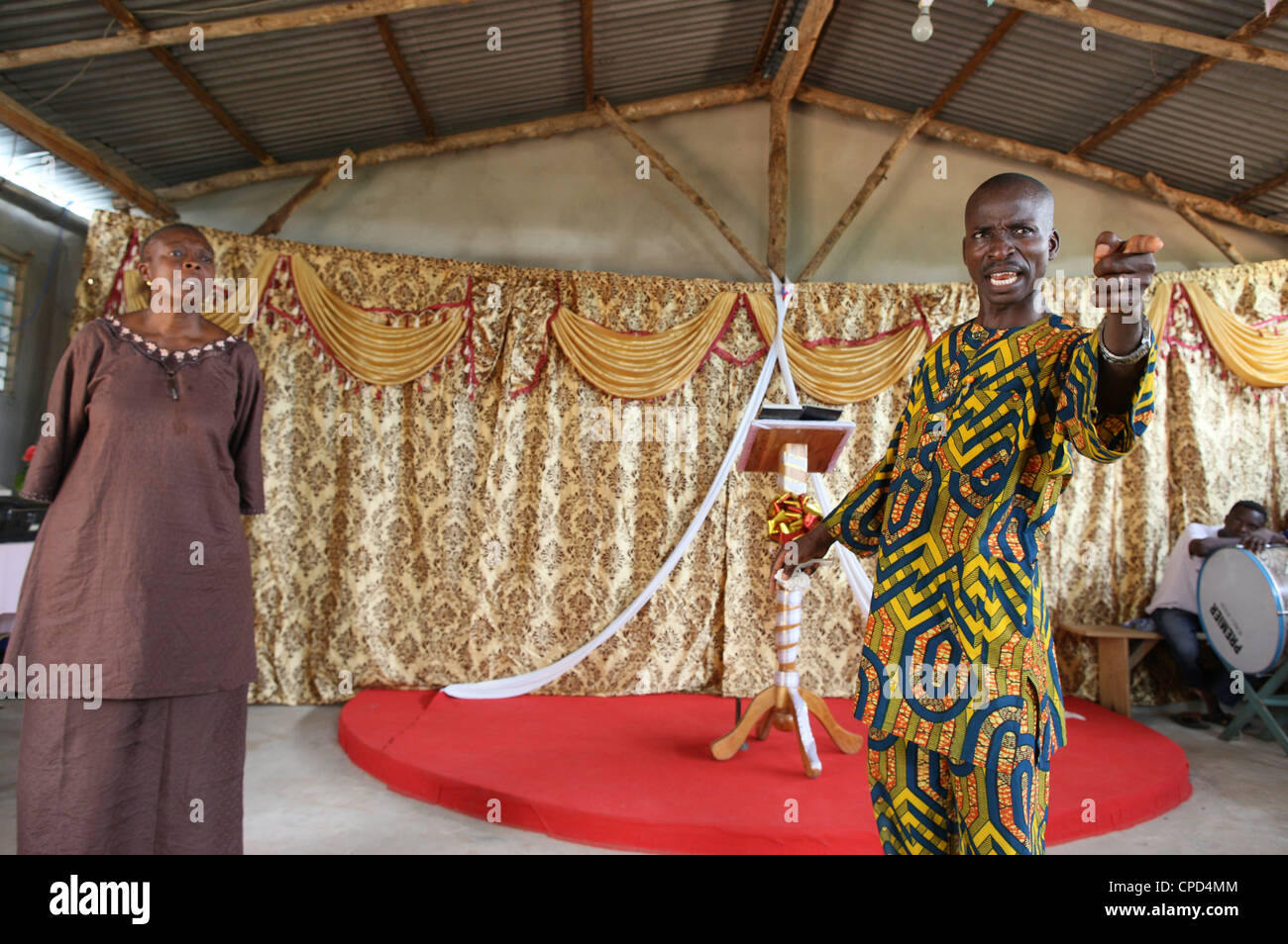 Evangelische Prediger in Kirche, Lome, Togo, West Afrika, Afrika ...