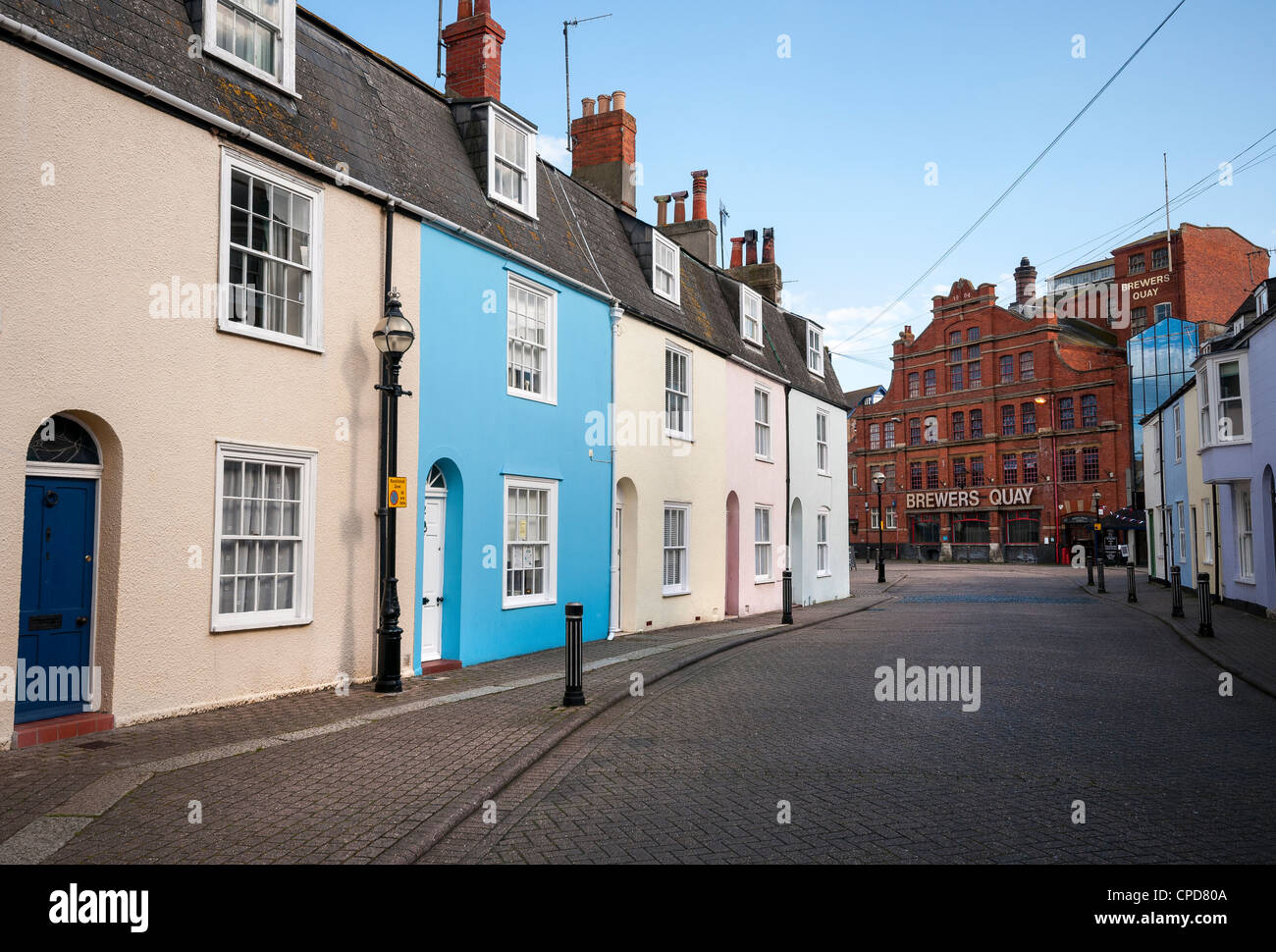 Hope Street, führt zu Hope Square in Weymouth, Dorset, England, UK ...