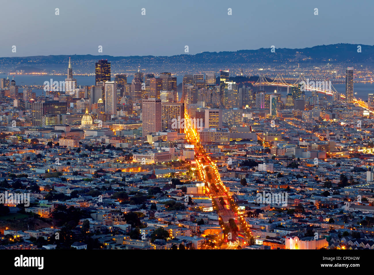 Skyline der Stadt von Twin Peaks, San Francisco, California, Vereinigte Staaten von Amerika, Nordamerika gesehen Stockfoto