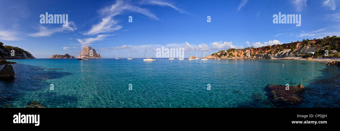 Spanien, Balearen, Ibiza, Cala d ' Hort Strand Stockfoto