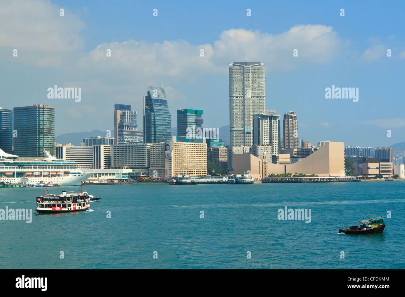 Skyline von Kowloon und Victoria Harbour, Hongkong, China, Asien Stockfoto