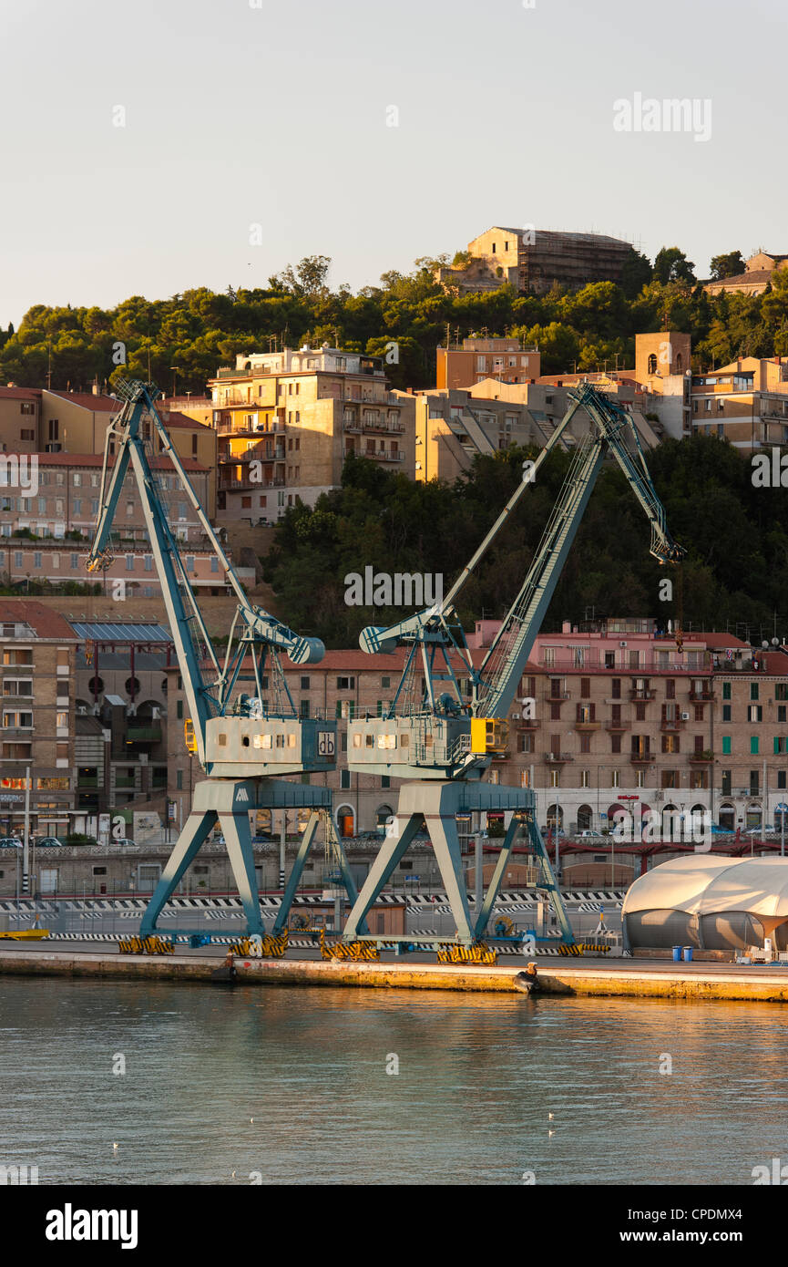 Hafen von Ancona, Ancona, Marken, Italien, Europa Stockfoto