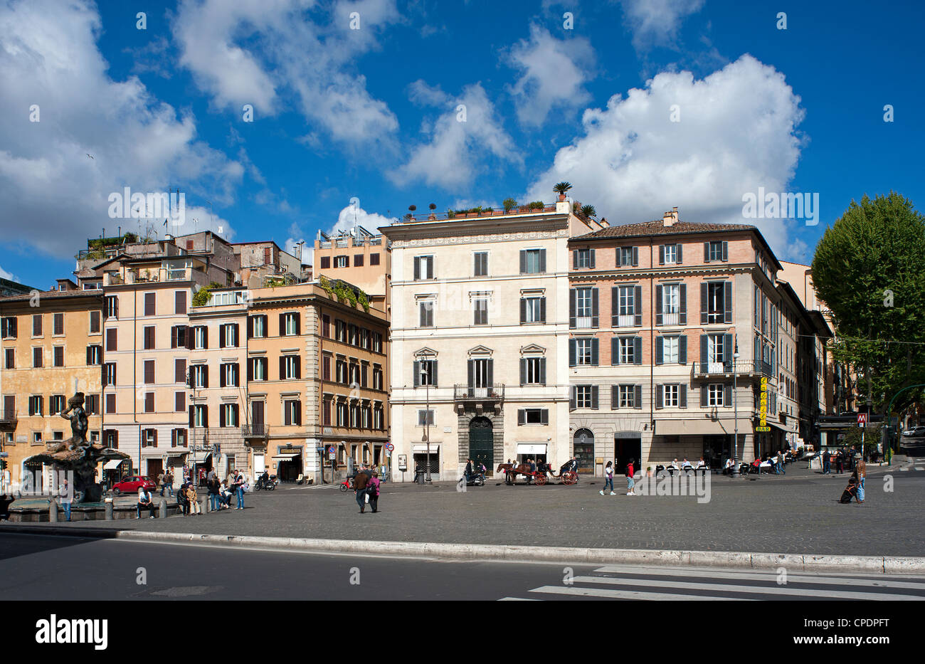 Roma piazza barberini Fotos und Bildmaterial in hoher Auflösung Alamy