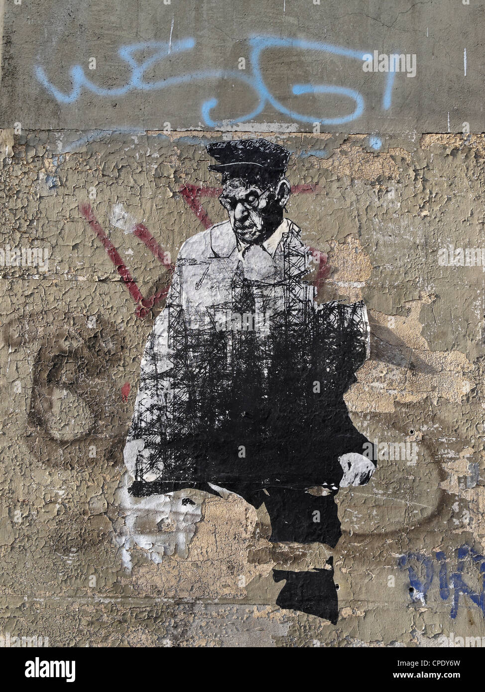 Ein Wandbild auf Schinkestraße, Kreuzberg, Berlin, Deutschland. Stockfoto