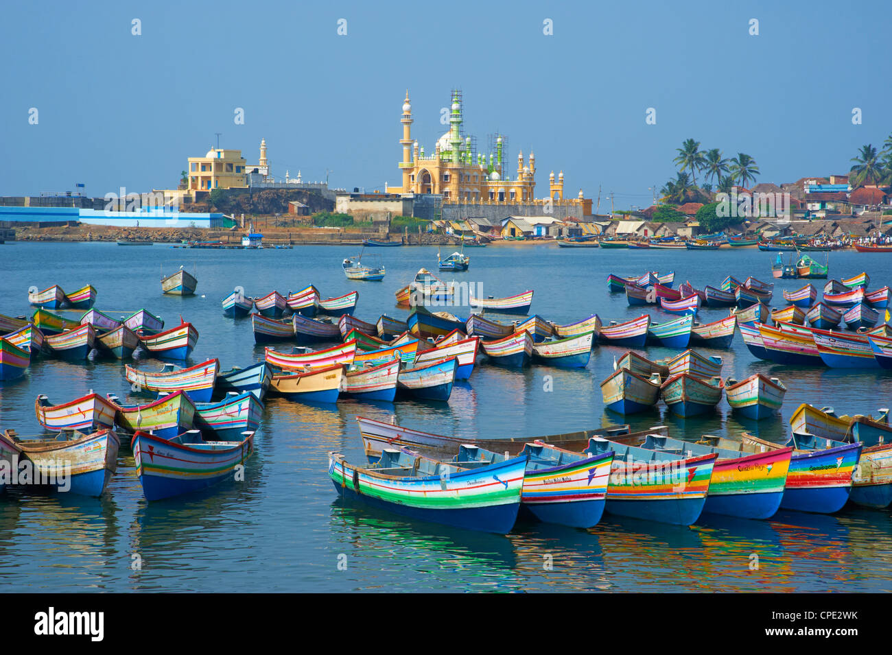 Vizhinjam, Fischerhafen in der Nähe von Kovalam, Kerala, Indien, Asien Stockfoto