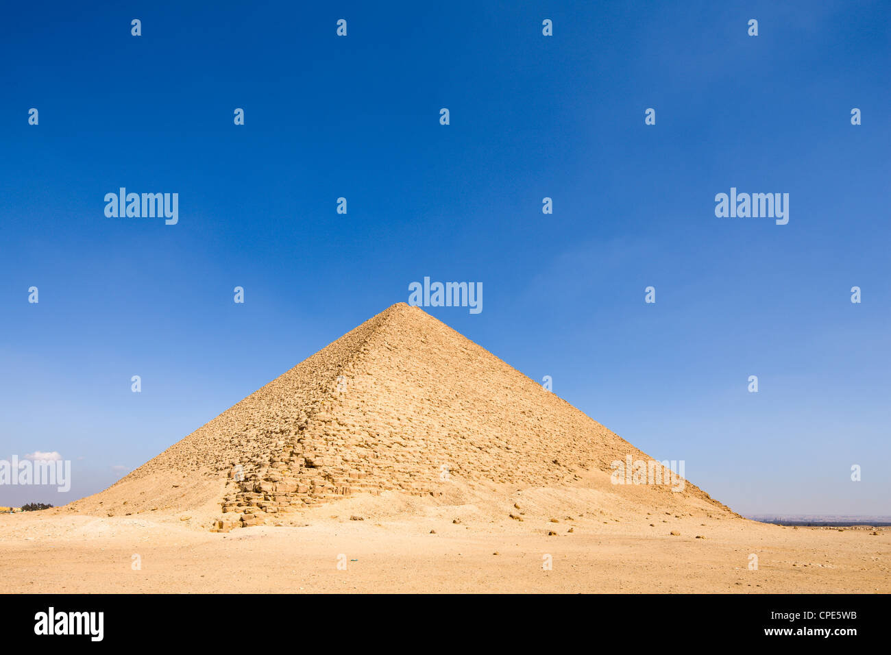 Die rote Pyramide in Dahshur, UNESCO World Heritage Site, Ägypten, Nordafrika, Afrika Stockfoto