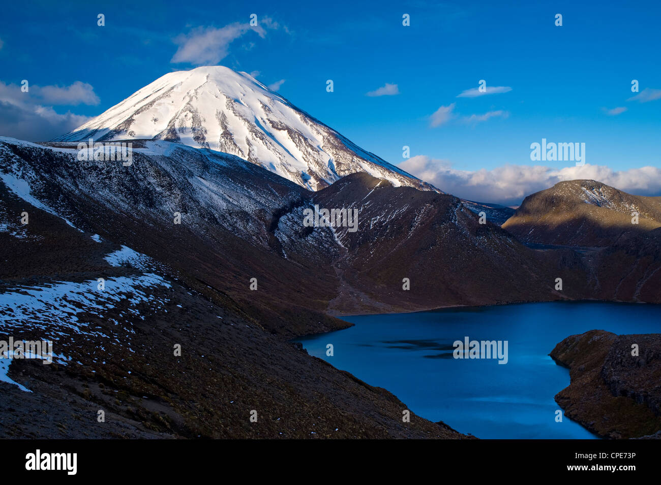 Mount Ngauruhoe und Tongariro National Park, Upper Tama See UNESCO World Heritage Site, North Island, Neuseeland, Pacific Stockfoto