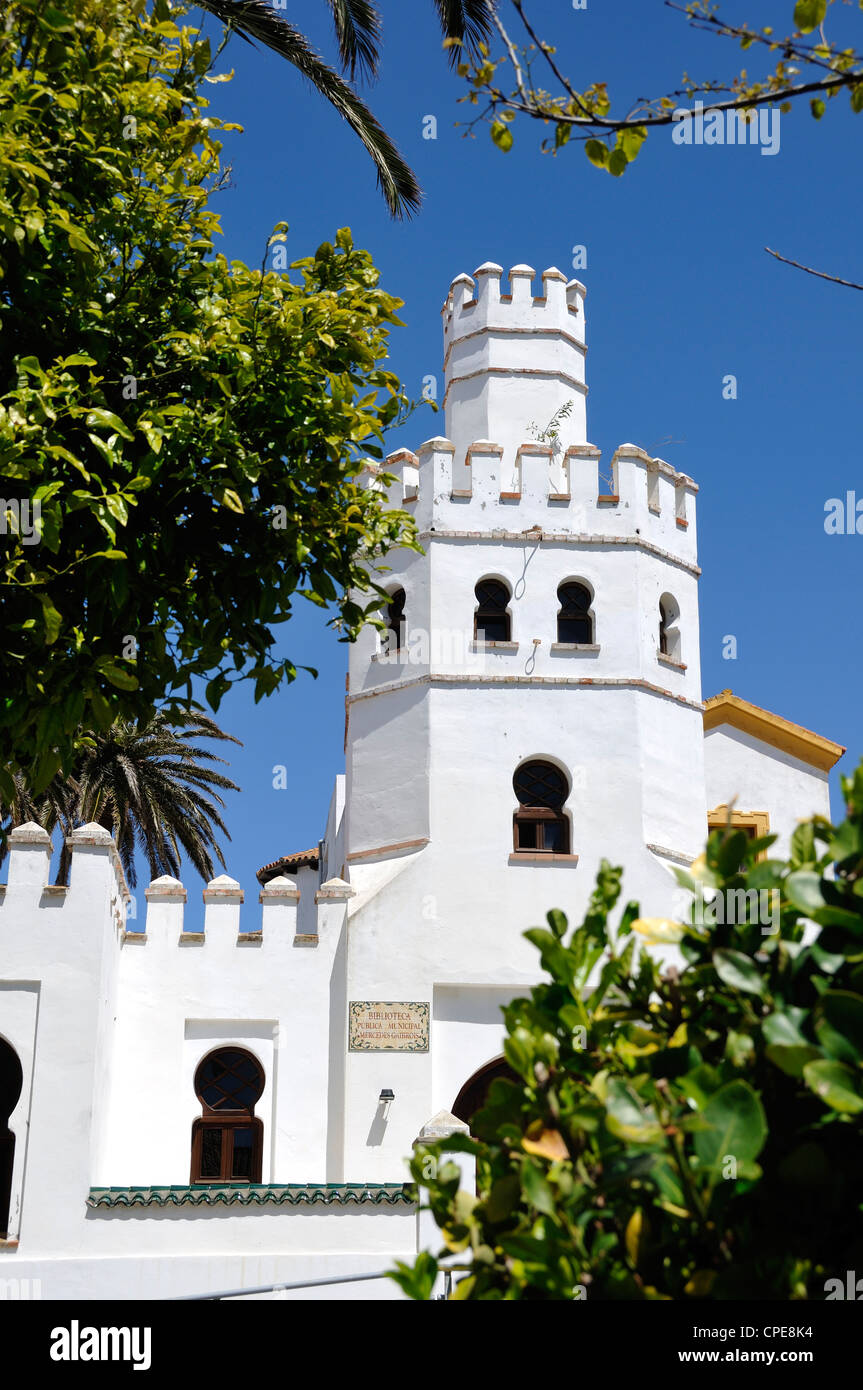 Öffentliche Bibliothek, Plaza de Santa Maria, Tarifa, Provinz Cadiz, Andalusien, Spanien Stockfoto