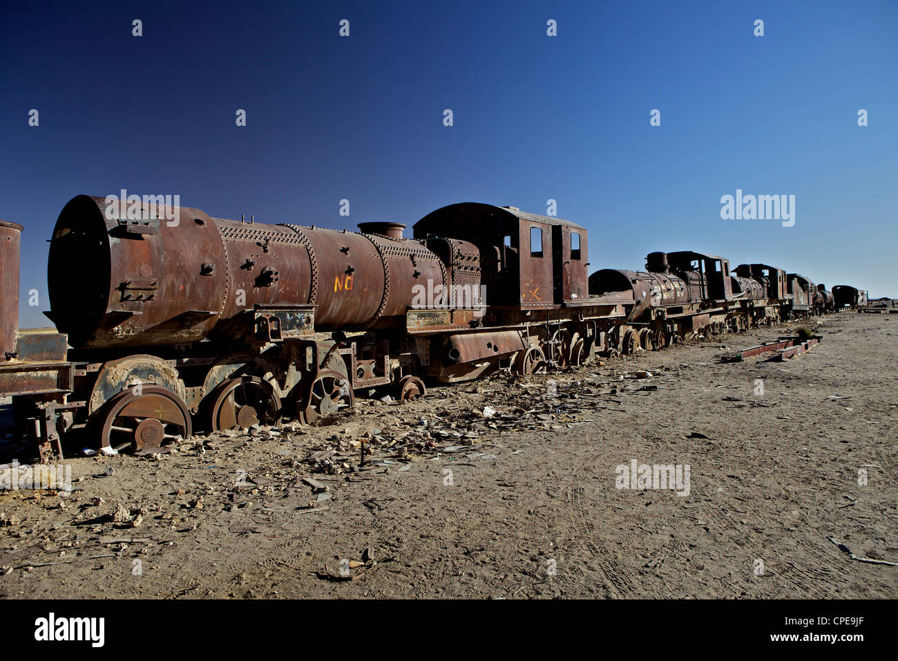 Rosten Lokomotive am Zug Friedhof, Uyuni, Bolivien, Südamerika Stockfoto