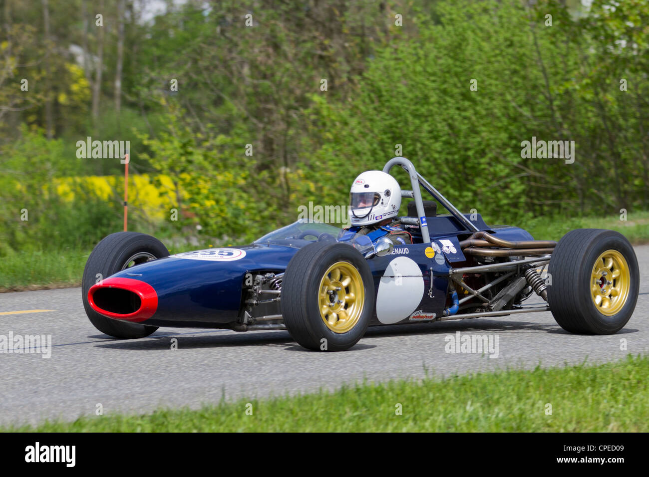 MUTSCHELLEN, Schweiz-29. APRIL: Vintage Rennwagen Russel-Alexis MK 15 FF von 1968 beim Grand Prix in Mutschellen, SUI auf April Stockfoto