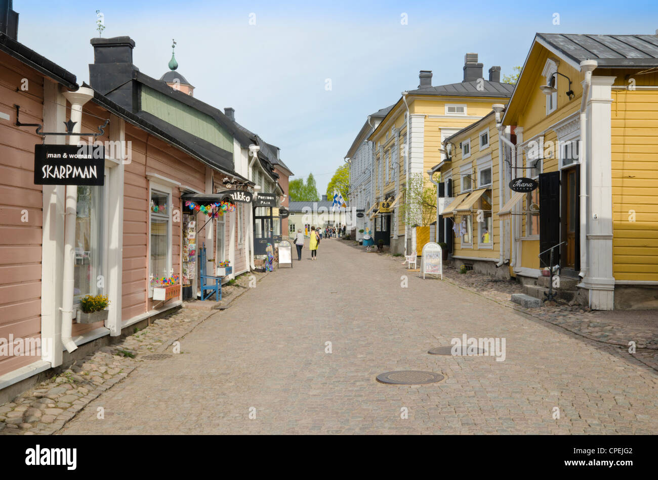Bunte alten Stadt hölzerne Läden in Porvoo, Finnland Stockfoto
