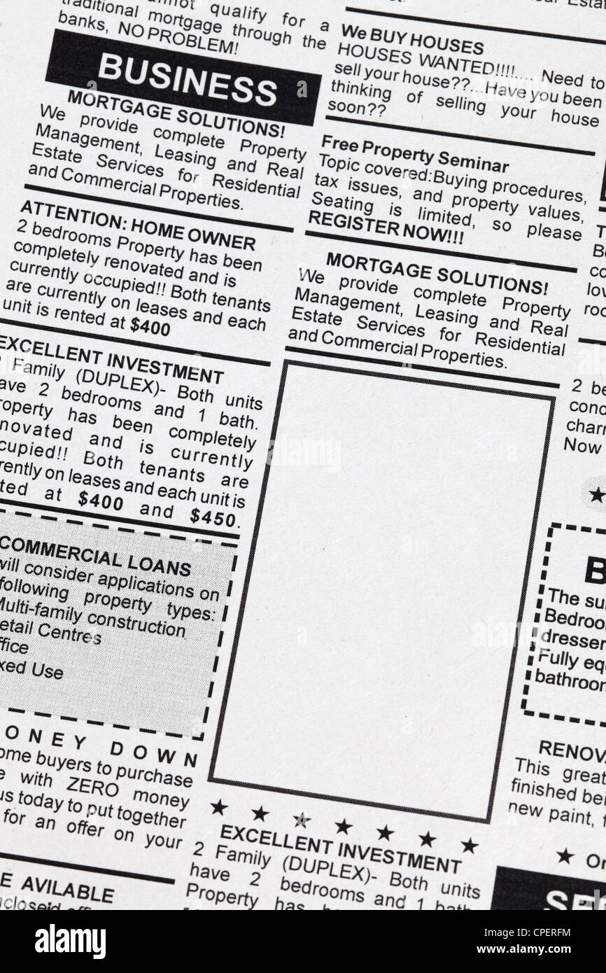 Gefälschte Kleinanzeige, Zeitung, Business-Konzept. Stockfoto