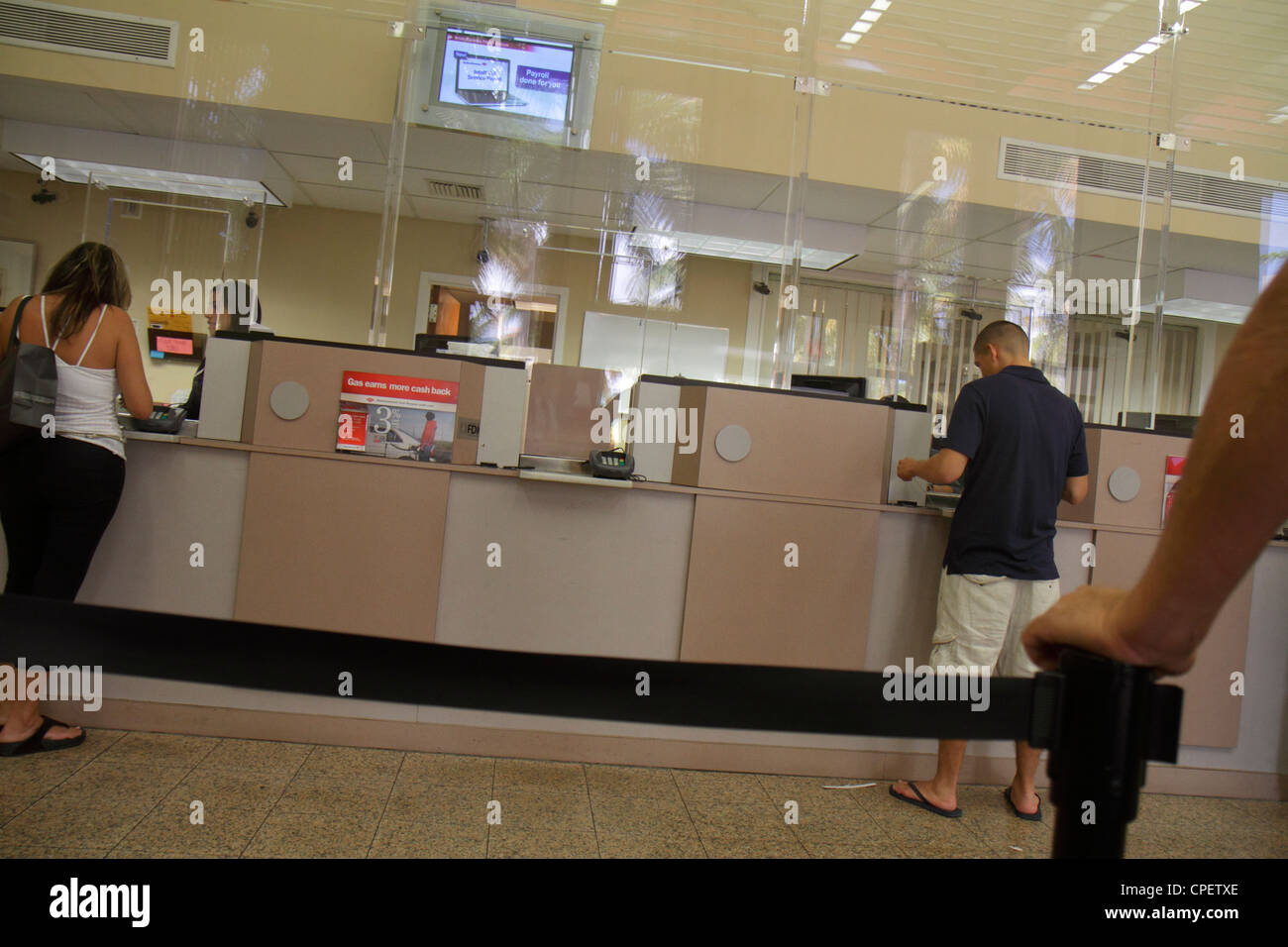 Miami Beach, Florida, Bank of America, Kassenfenster, Sicherheit, kugelsicheres Glas, Kunden, Banken, FL120503014 Stockfoto