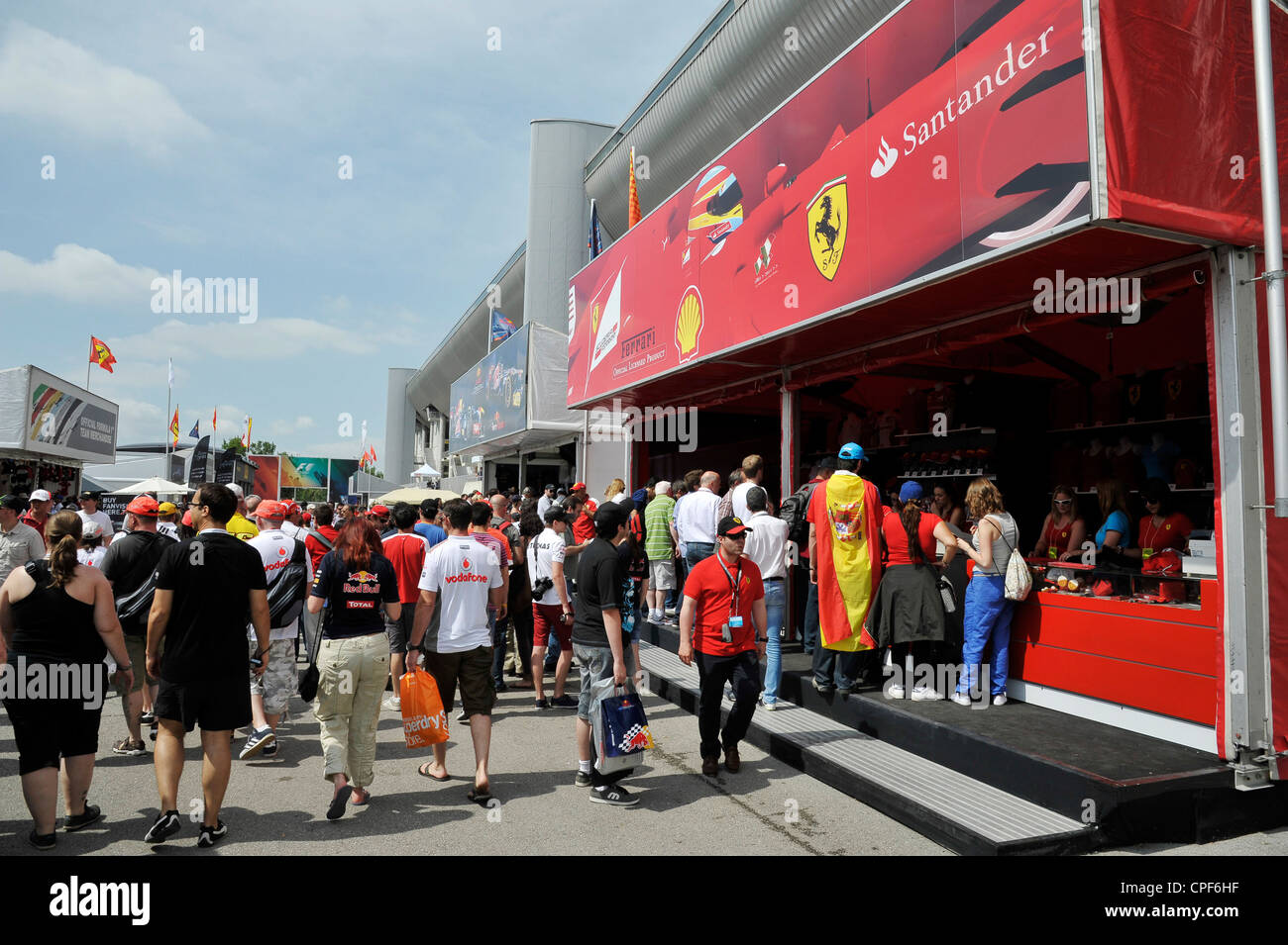 offizielle Ferrari Formel 1 Merchandise verkauft Stand, während der Formel 1 Grand Prix von Spanien auf dem Circuit de Catalunya in M Stockfoto