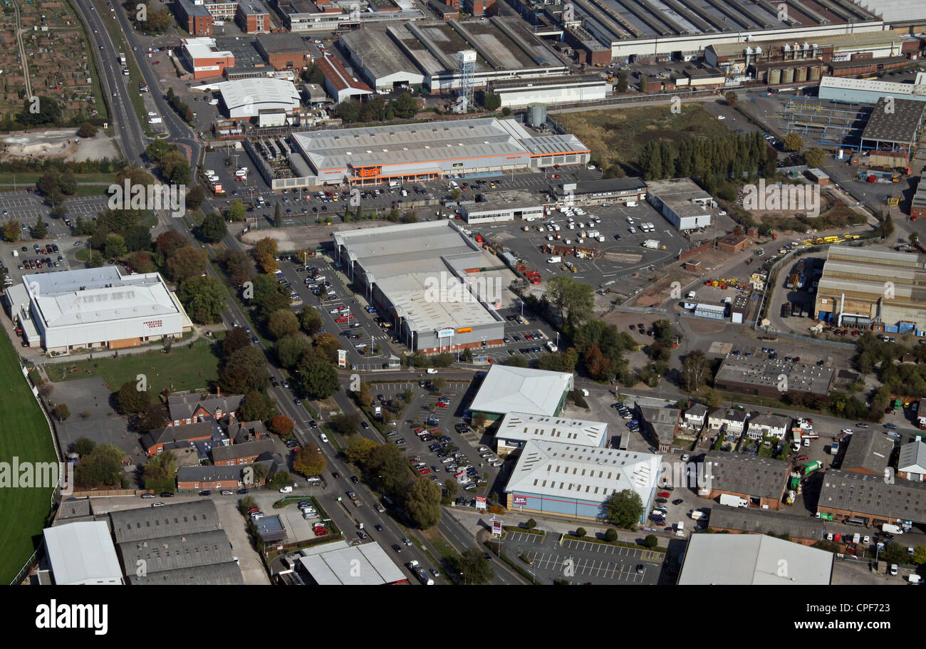 Luftbild von Spur Retail Park und Einzelhandelseinheiten auf der Holmer Road in Hereford Stockfoto
