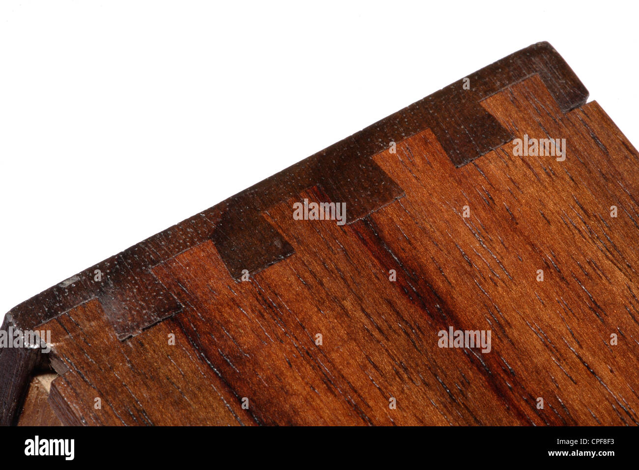 Schwalbenschwanz Verbindung auf ein Möbelstück aus Holz Stockfoto