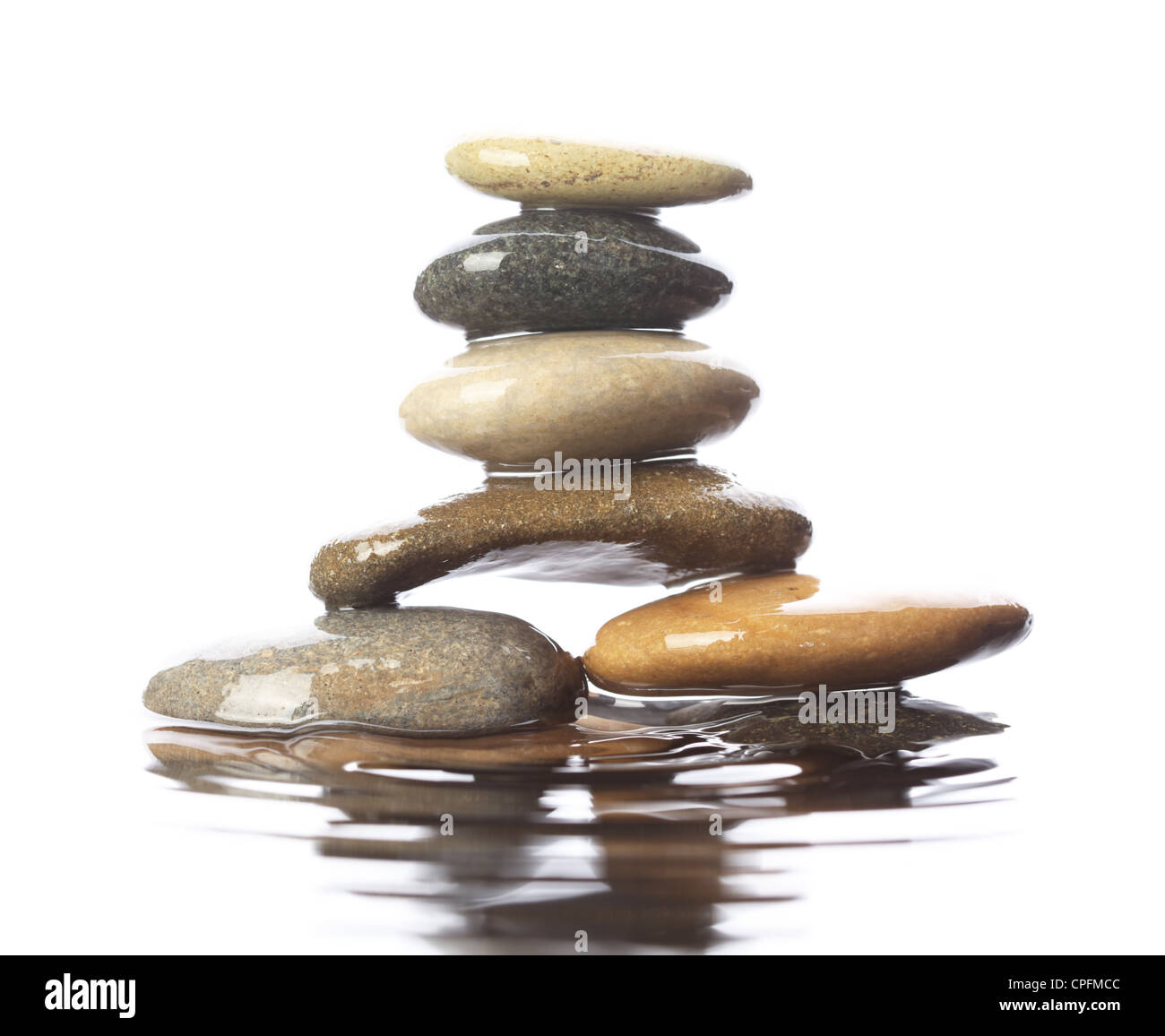 Steinen im Wasser Stockfoto