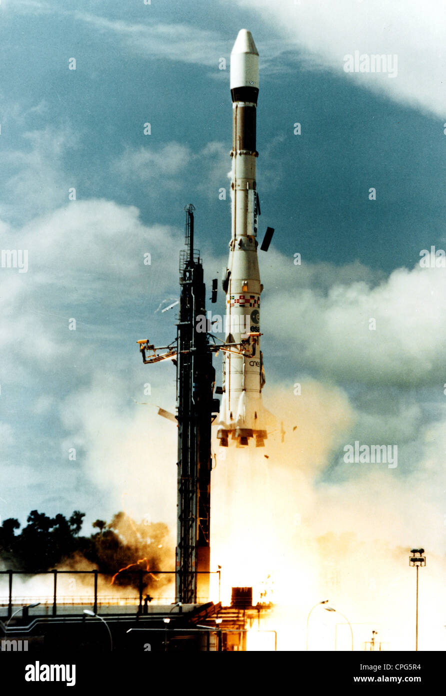 Ariane rakete start -Fotos und -Bildmaterial in hoher Auflösung – Alamy