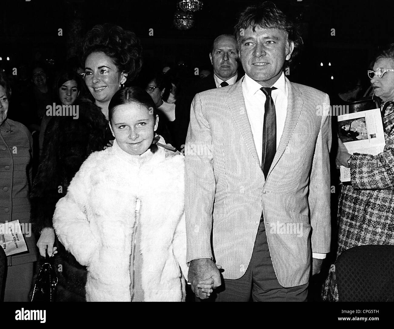 Burton, Richard, 10.11.1925 - 5.8.1984, britischer Schauspieler, mit Frau Elizabeth Taylor und Tochter, 1967, Stockfoto