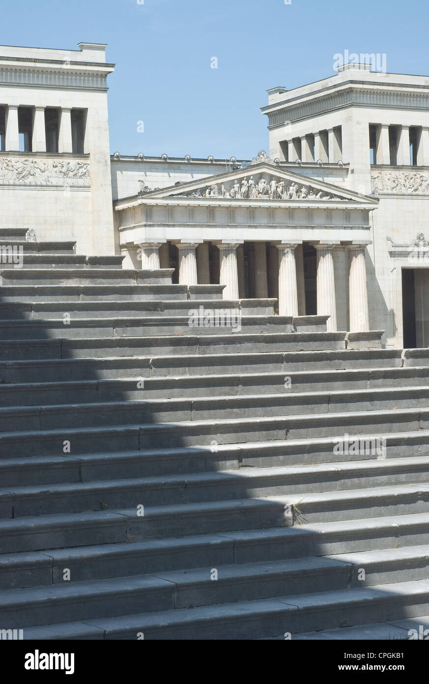 Klassischen griechischen Architektur mit den Schritten im italienischen Stil Stockfoto