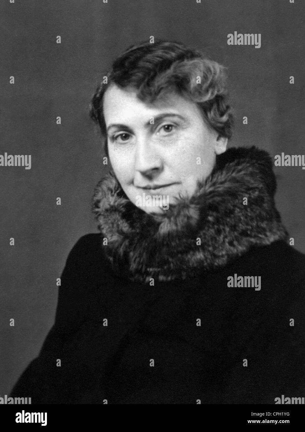 Personen, Frauen, Porträts, Frau mit Pelzkragen, 1951, Zusatz-Rechte-Clearenzen-nicht vorhanden Stockfoto