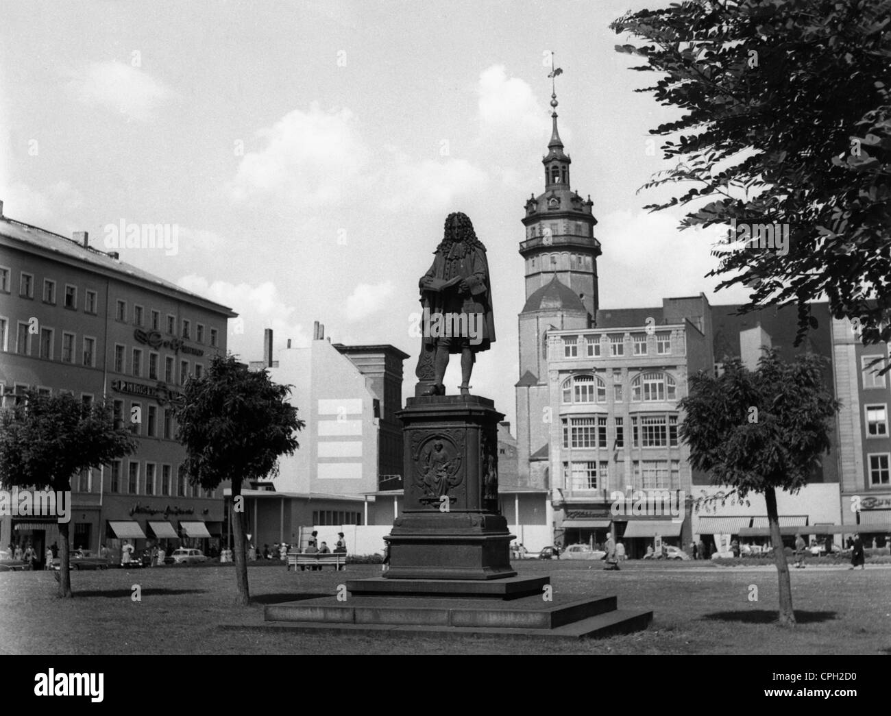 Geographie / Reisen, Deutschland, Leipzig, Gedenkstätten, Statue von Gottfried Wilhelm Leibnitz, 1961, Zusatz-Rights-Clearences-not available Stockfoto