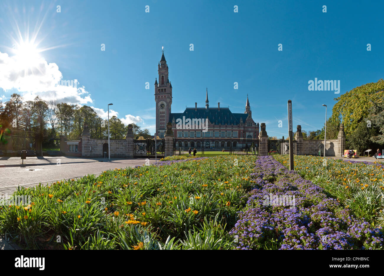 Niederlande, Holland, Europa, Höhle Haag, den Haag, Schloss, Blumen, Herbst, Frieden, internationaler Gerichtshof, Justizpalast Stockfoto