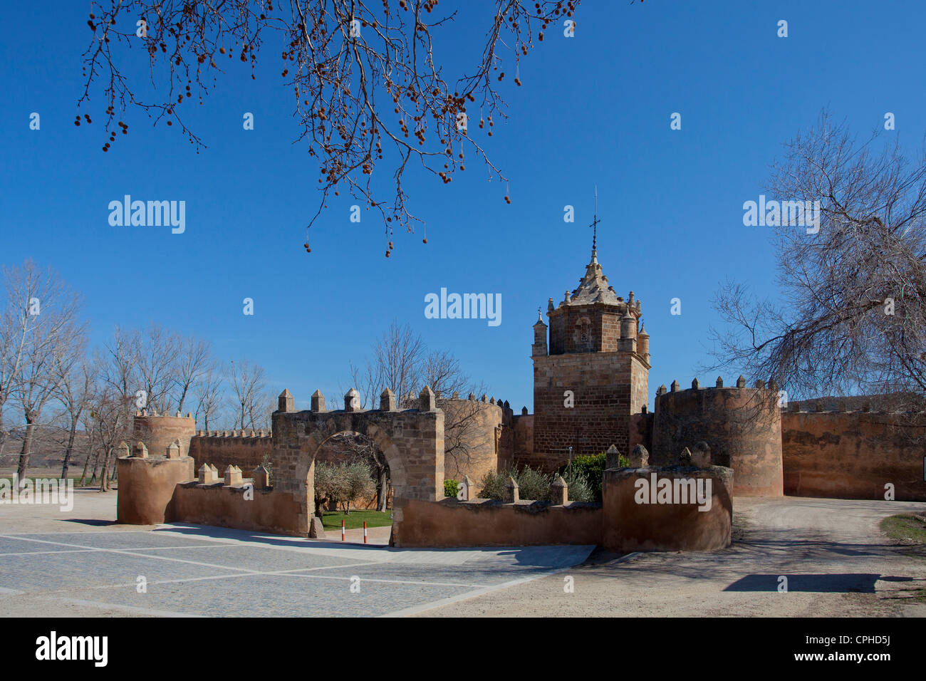 Aragon, Spanien, Europa, Architektur, blau, Geschichte, Mittelalter, Kloster, Alter, Religion, Wände, Herbst, Moncayo, Veruela, Monas Stockfoto