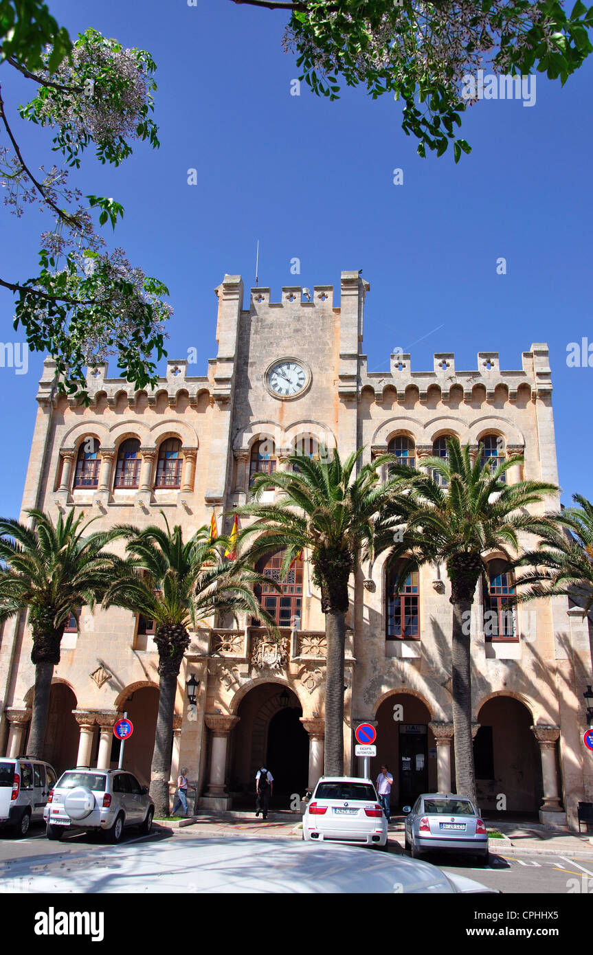 Ayuntamiento (Rathaus), Plaça Des Born, Ciutadella de Menorca, Menorca, Balearen, Spanien Stockfoto