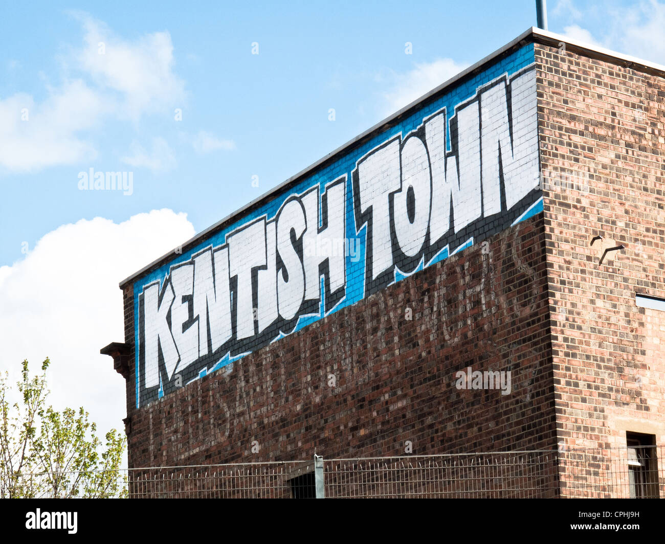 Graffiti zu unterzeichnen, für Kentish Town, London, England, UK Stockfoto