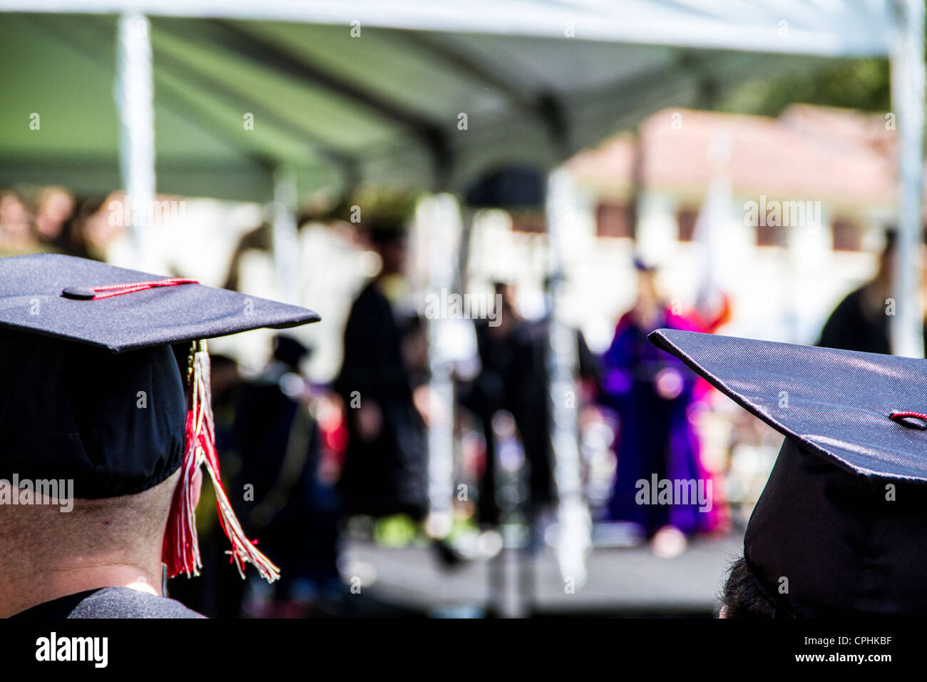 Abschlussfeiern im California State University Kanalinseln in Oxnard Kalifornien CSUCI Stockfoto