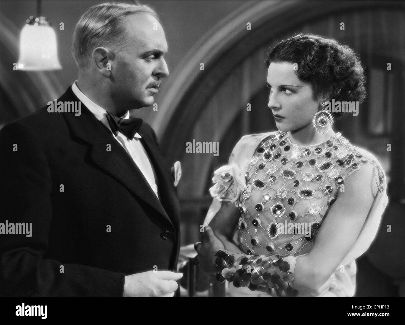 Rudolf Klein-Rogge und La Jana in "Truxa", 1937 Stockfoto