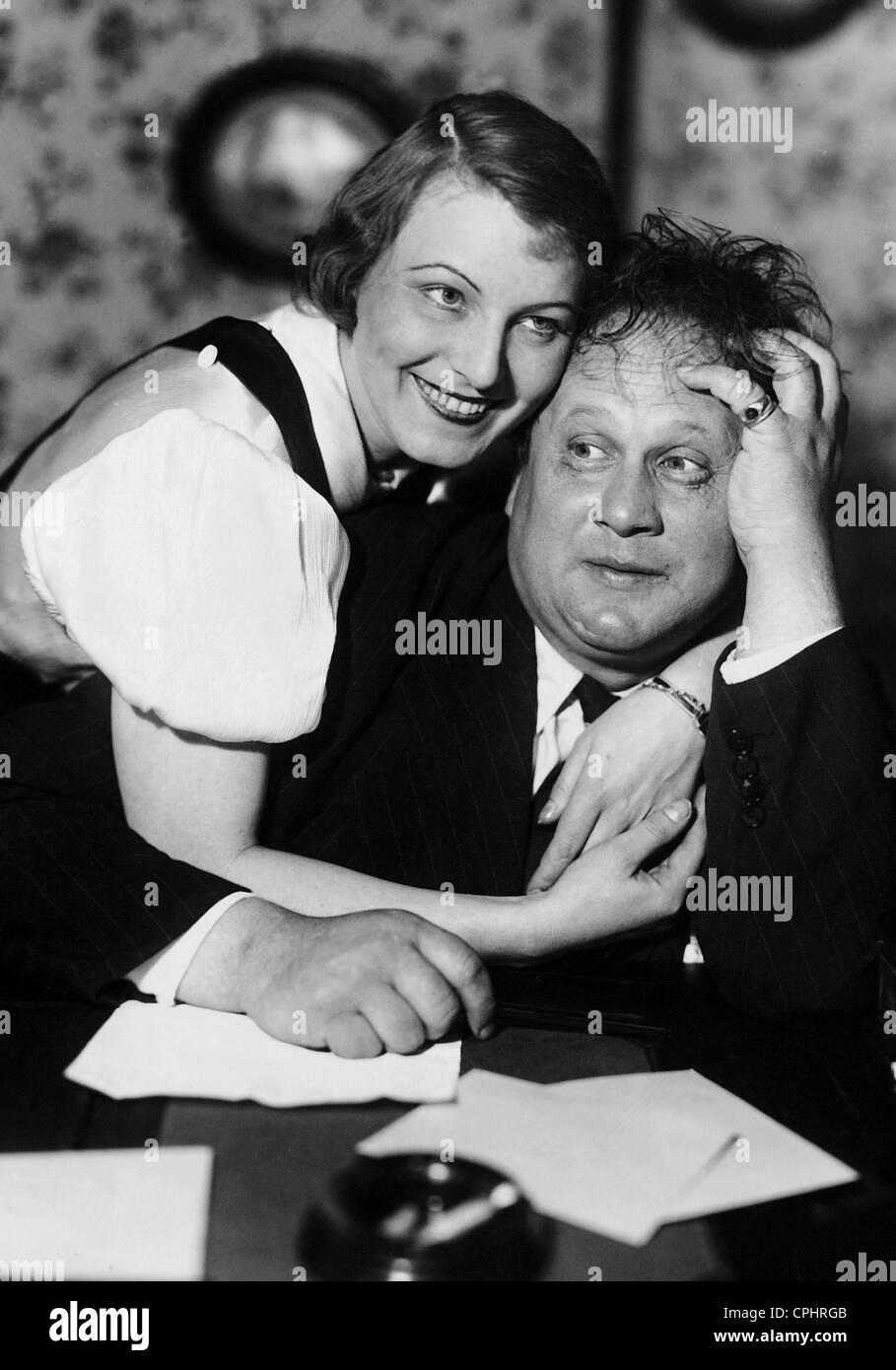 Ehmi Bessel und Otto Wallburg in "Der Mitternachtsdichter", 1933 Stockfoto